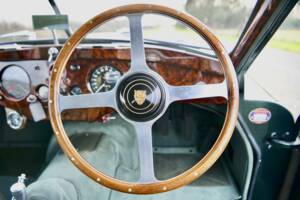 Imagen 31/50 de Jaguar XK 140 FHC (1956)