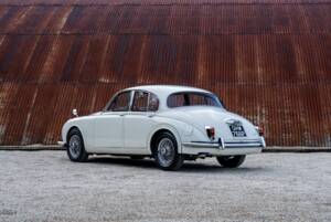 Bild 40/51 von Jaguar 240 (1968)