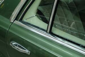 Image 45/50 de Mercedes-Benz 450 SEL 6,9 (1975)