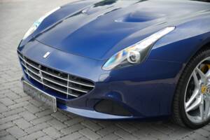 Image 28/50 of Ferrari California T (2015)
