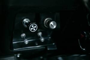 Image 26/49 of Vauxhall Firenza HP (1975)