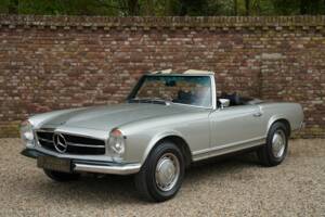 Imagen 7/50 de Mercedes-Benz 280 SL (1969)