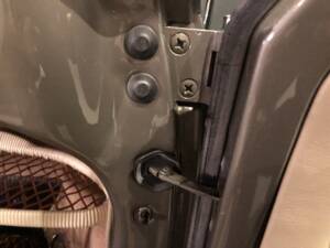 Imagen 26/30 de Volkswagen Beetle 1200 Standard &quot;Oval&quot; (1956)