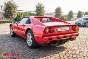 Image 4/49 of Ferrari 208 GTS Turbo (1989)