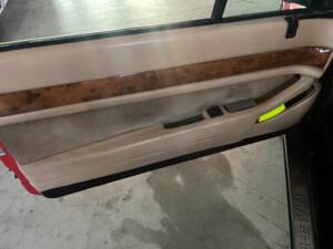 Image 11/17 of Maserati Spyder (1988)