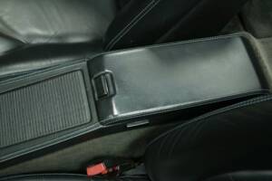 Image 22/50 de Mercedes-Benz SL 500 (1997)