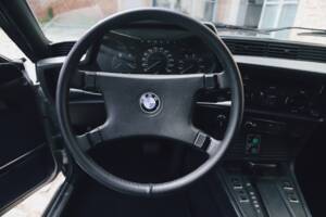 Bild 43/106 von BMW 633 CSi (1976)