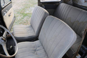 Bild 78/137 von Volkswagen Käfer 1200 Standard &quot;Ovali&quot; (1956)
