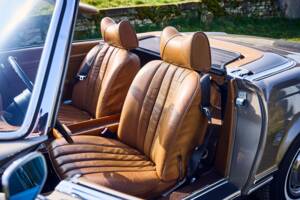 Image 23/31 of Mercedes-Benz 280 SL (1969)