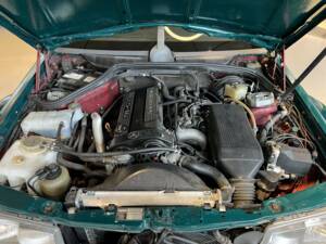 Image 24/27 of Mercedes-Benz 190 E 2.5-16 (1989)