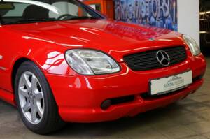 Image 3/41 of Mercedes-Benz SLK 230 Kompressor (1998)