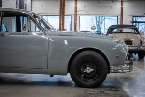 Image 7/29 of Jaguar Mk II 3.8 (1962)