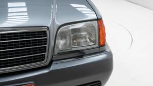 Bild 4/15 von Mercedes-Benz 300 SE (1992)