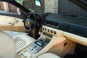 Bild 23/50 von Ferrari 456 GT (1995)