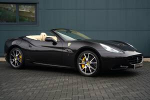Immagine 1/50 di Ferrari California (2011)
