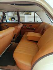 Bild 6/7 von Mercedes-Benz 250 SE (1966)