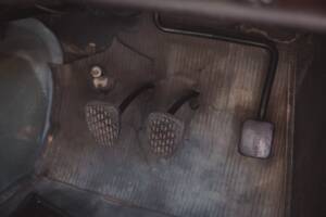 Bild 37/50 von Mercedes-Benz 220 a (1956)