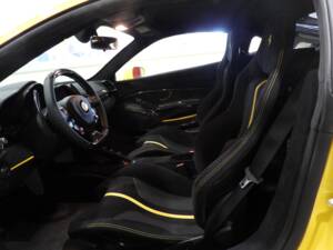 Imagen 5/15 de Ferrari 488 Pista (2020)
