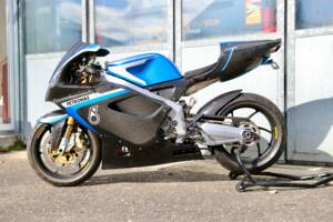 Image 2/69 of Petronas FP1 (2003)