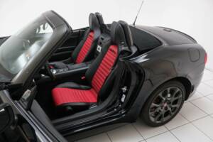 Image 6/13 of Abarth 124 Spider (2018)