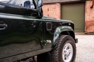 Image 41/50 de Land Rover Defender 90 Td5 (1999)