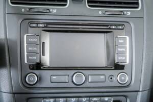 Bild 24/50 von Volkswagen Golf VI 1.2 TSI (2012)