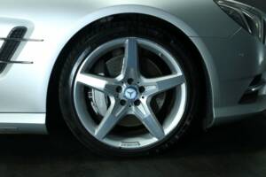 Bild 50/50 von Mercedes-Benz SL 500 (2015)