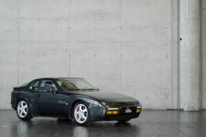Bild 20/50 von Porsche 944 Turbo (1990)