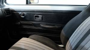 Imagen 17/22 de Volkswagen Golf I GTI 1.6 (1981)
