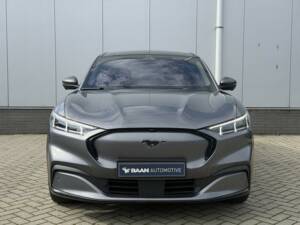 Imagen 2/42 de Ford Mustang Mach-E (2021)