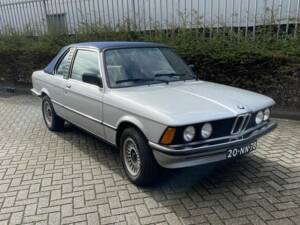 Bild 6/8 von BMW 320 (1976)
