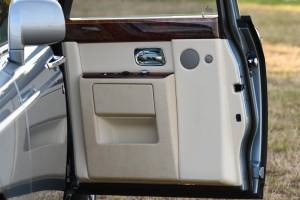 Image 24/50 of Rolls-Royce Phantom VII (2016)