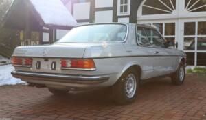 Bild 5/50 von Mercedes-Benz 280 C (1977)
