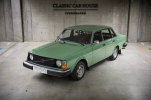 Immagine 85/98 di Volvo 244 DL (1975)