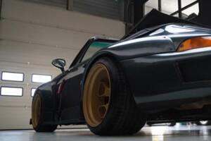 Image 44/50 of Porsche 911 Carrera RWB (1995)