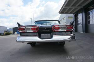 Image 8/77 of Ford Fairlane 500 Club Victoria (1958)