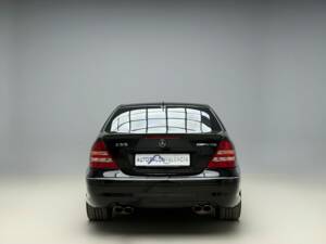 Image 5/27 of Mercedes-Benz C 55 AMG (2005)