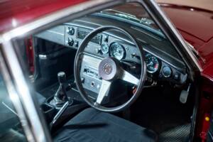 Immagine 22/29 di MG MGB GT V8 (1974)