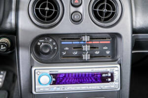 Image 24/50 of Mazda MX-5 1.6 (1997)