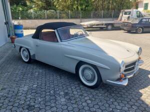 Image 6/16 of Mercedes-Benz 190 SL (1960)