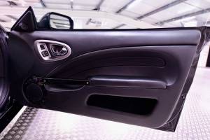 Bild 16/50 von Aston Martin V12 Vanquish S Ultimate Edition (2007)