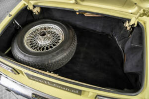 Image 42/50 of Triumph Stag (1972)