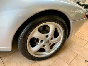 Bild 27/42 von Porsche 911 Carrera (1994)