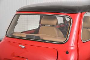 Image 47/50 de Innocenti Mini Cooper 1300 (1975)