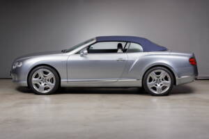 Bild 6/41 von Bentley Continental GTC W12 (2014)
