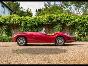 Image 6/12 of Jaguar XK 120 OTS (2003)