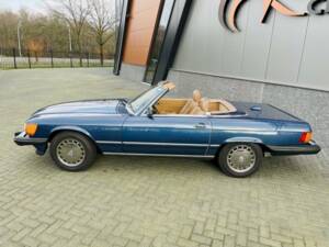 Image 10/36 de Mercedes-Benz 560 SL (1986)