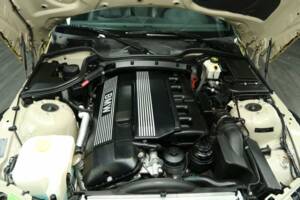 Image 26/30 of BMW Z3 2.2i (2002)