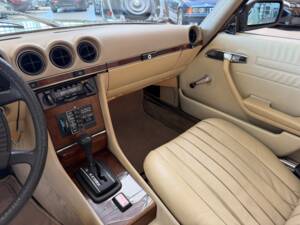 Bild 40/69 von Mercedes-Benz 350 SL (1979)
