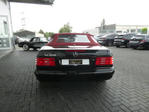 Image 5/28 of Mercedes-Benz SL 500 (1998)